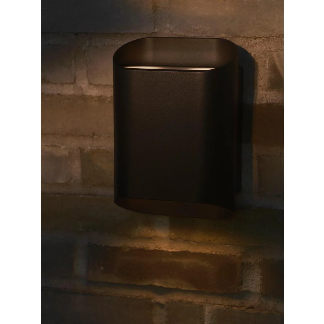 Nordlux Nico 22 Round Maxi Wall Light Black - Image 3