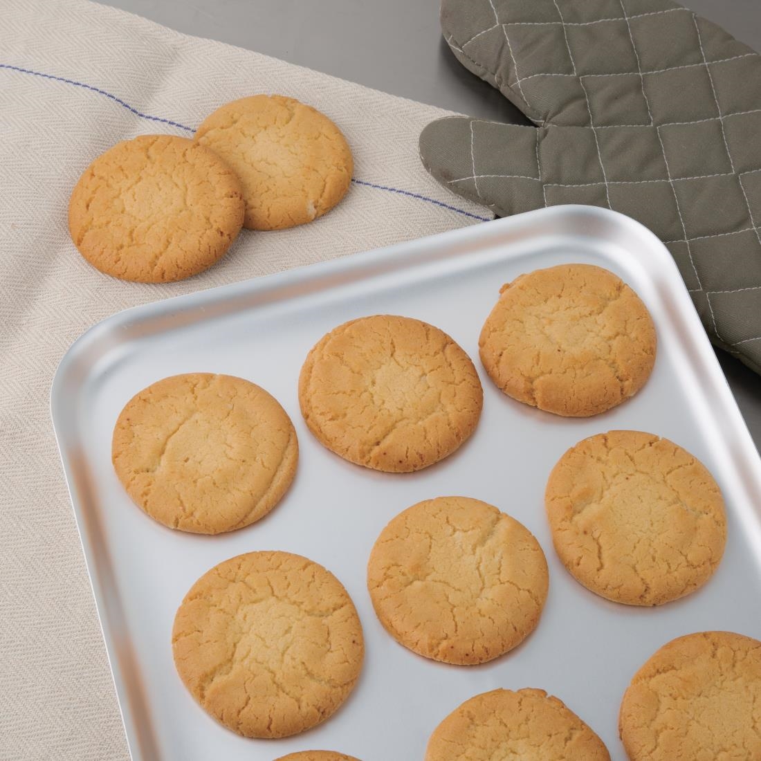 Vogue Aluminium Baking Sheet 425x 311mm