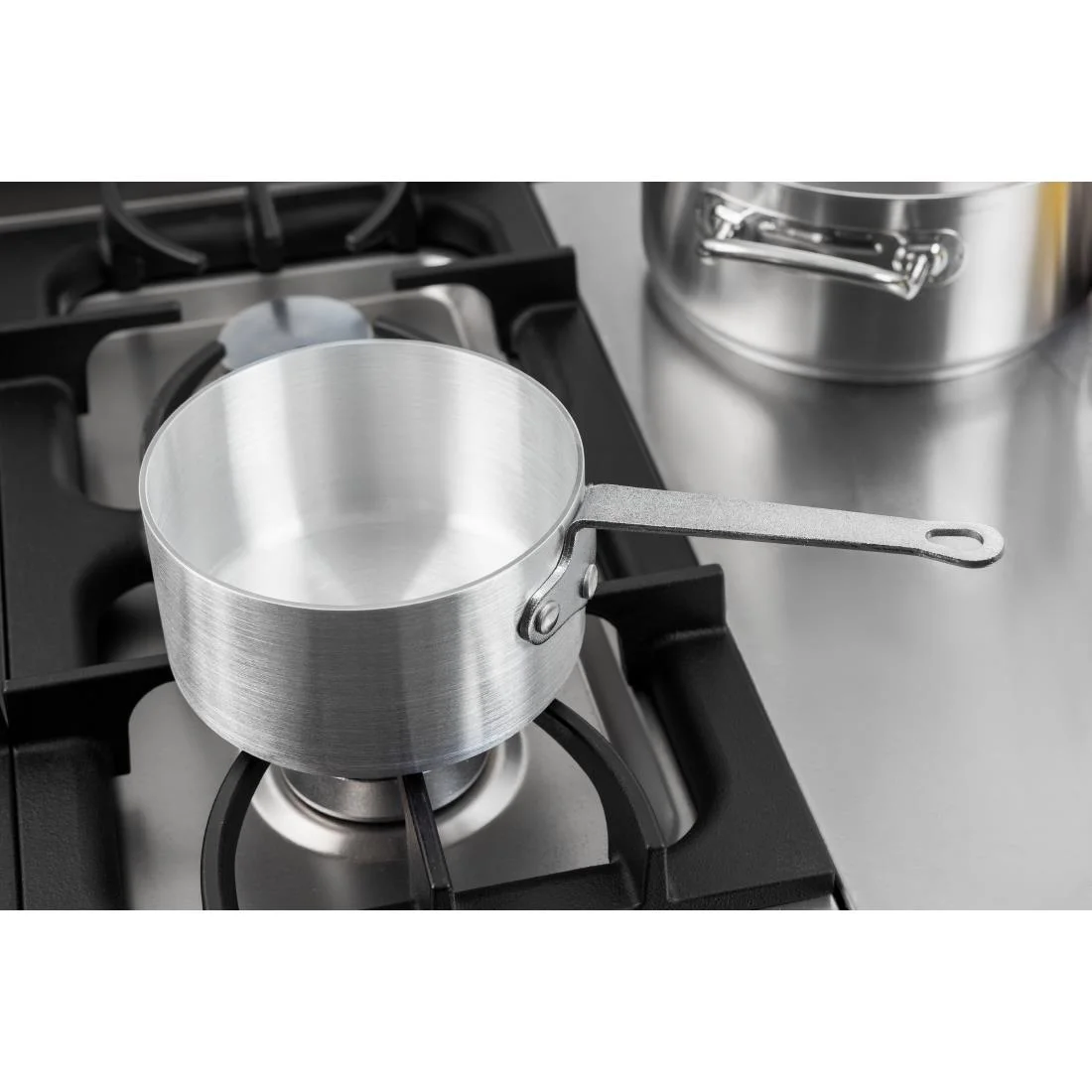 Vogue Aluminium Saucepan 1.7Ltr - Image 8