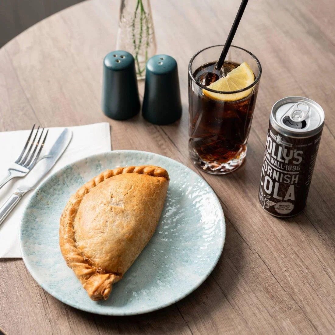 Jolly's Cornish Cola Zero Cans 250ml (24 Pack) - Image 2