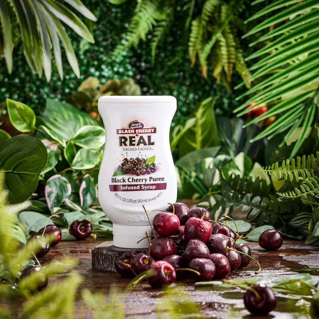 Re'al Black Cherry Puree Infused Syrup 500ml - Image 2