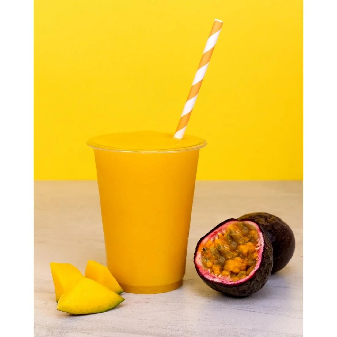 Simply Mango & Passion Fruit Smoothie 1Ltr - Image 3