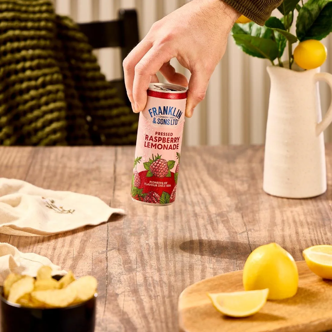 Franklin & Sons Pressed Raspberry Lemonade Cans 250ml (12 Pack) - Image 4