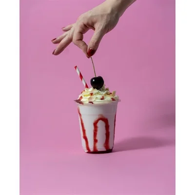 Simply Cherry Flavour Syrup - Image 3