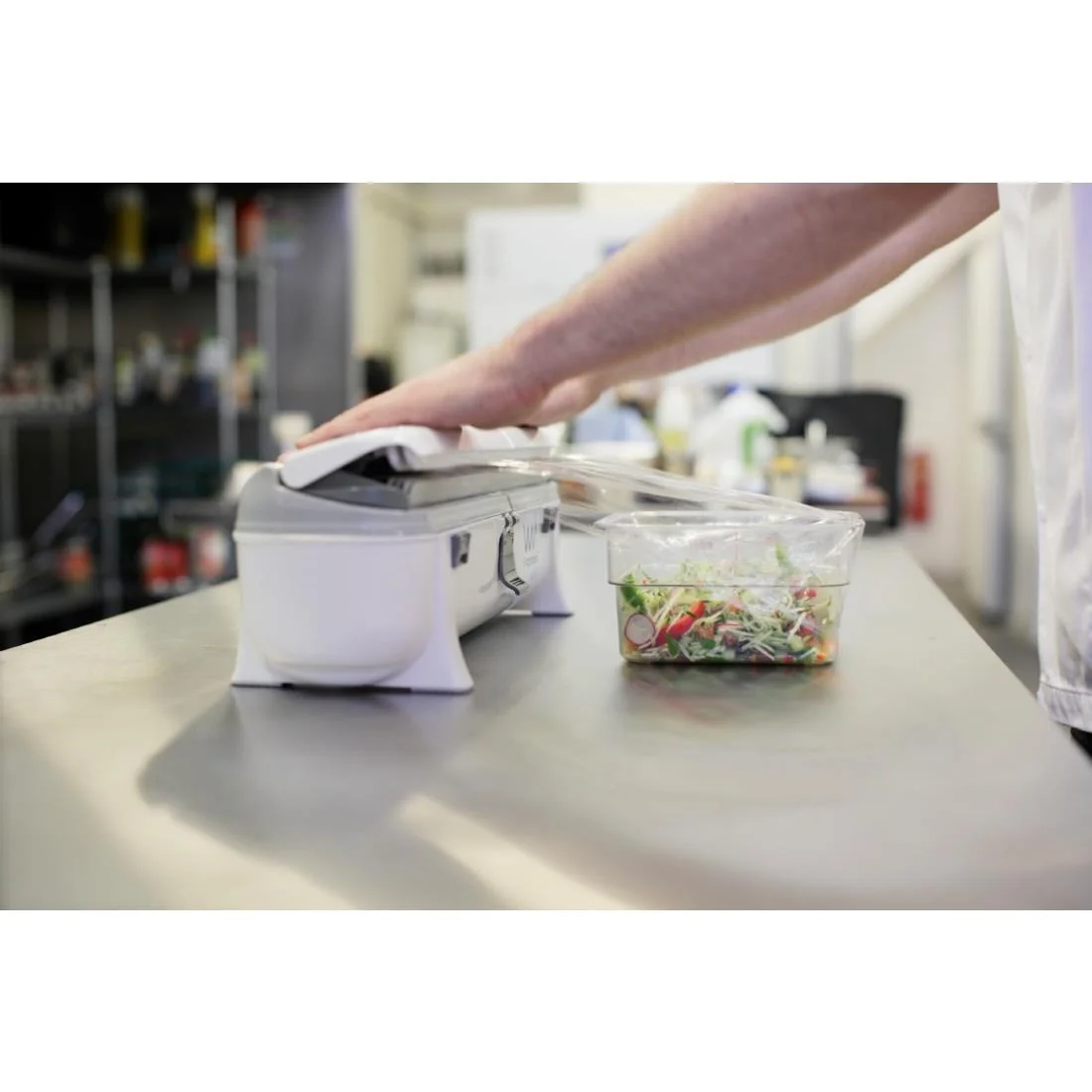 Wrapmaster Cling Film 460mm x 300m (Pack of 3) - Image 6