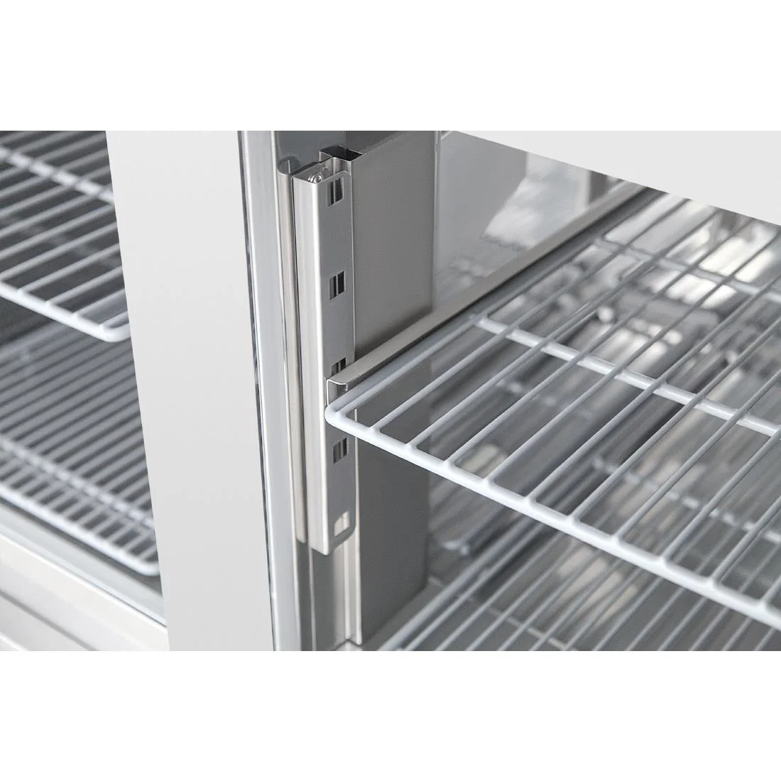 Polar G-Series Double Door Counter Freezer 257Ltr - Image 5