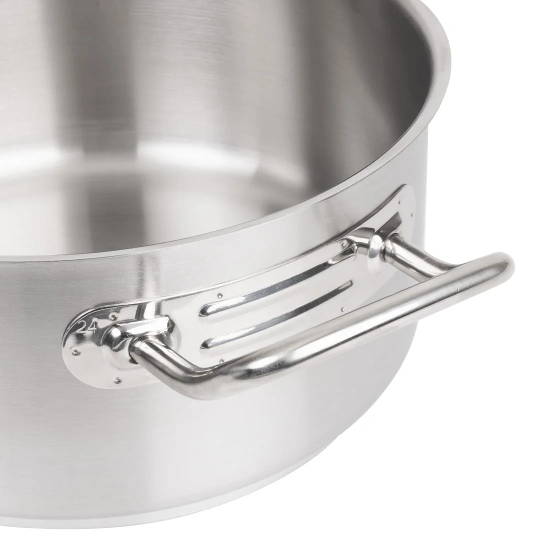 Vogue Casserole Pan 4.5Ltr - Image 5