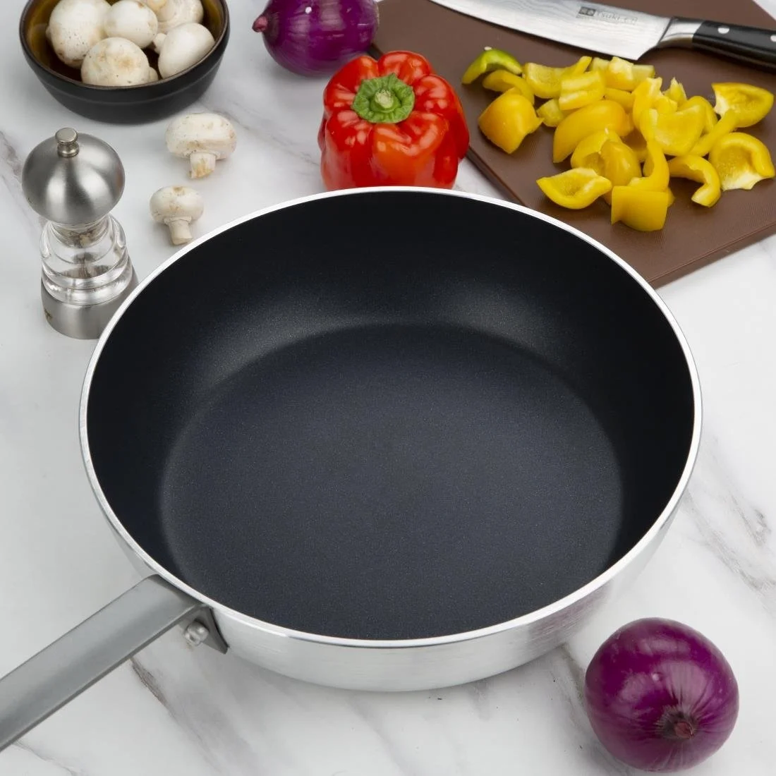 Vogue Aluminium Non-stick Teflon Platinum Plus Sauté Pan 319mm - Image 5