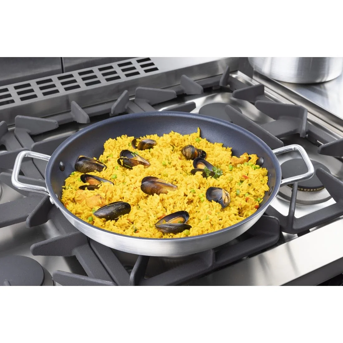 Vogue Aluminium Non-stick Teflon Platinum Plus Paella Pan 35cm - Image 10