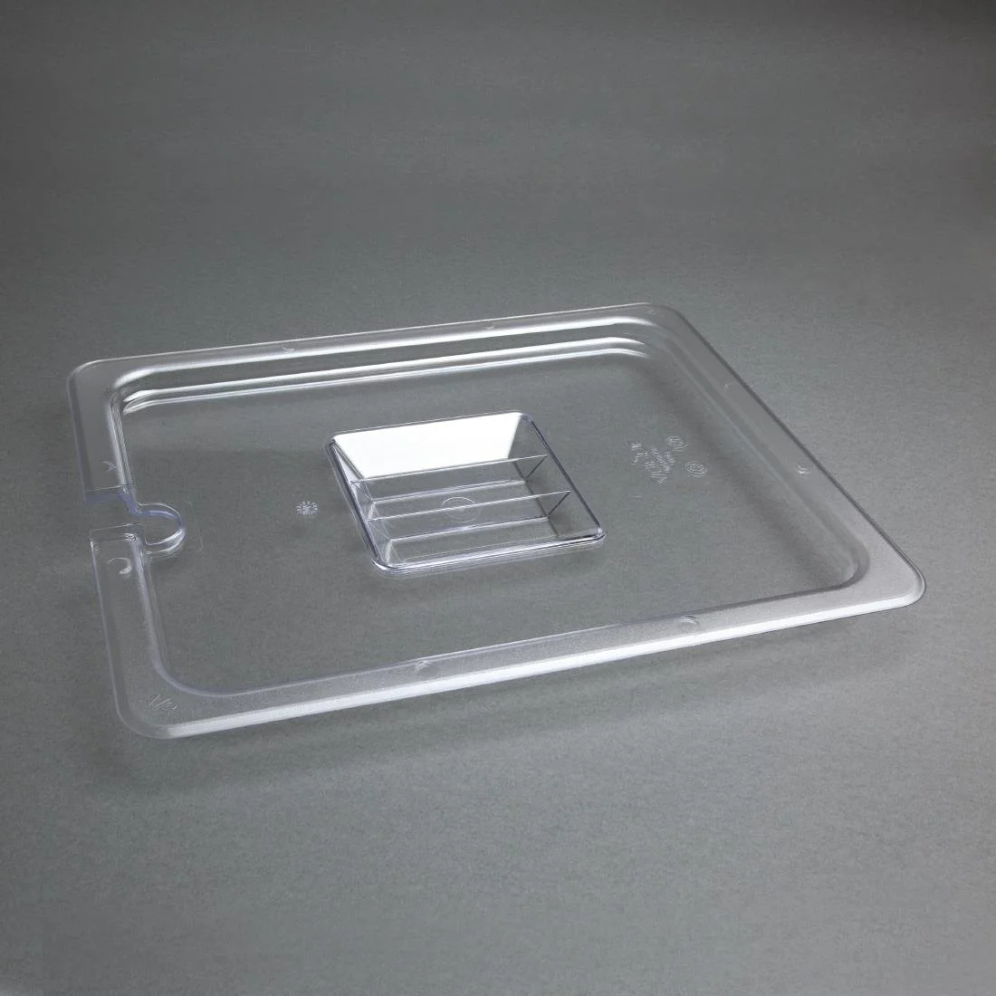 Vogue Polycarbonate 1/2 Gastronorm Lid Notched - Image 4