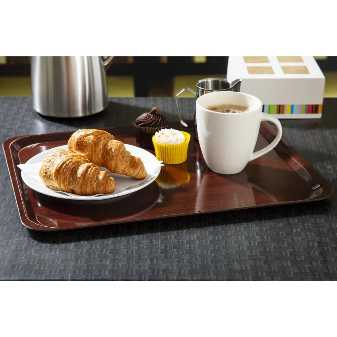 Cambro Ultimate Tray 14.2 x 18.1 in Mahagony - Image 8