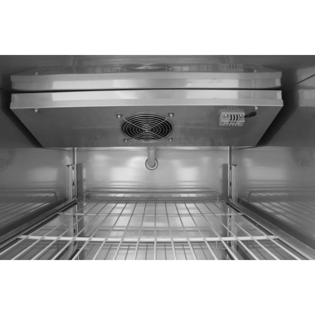 Polar U-Series Fridge Freezer 600Ltr - Image 4