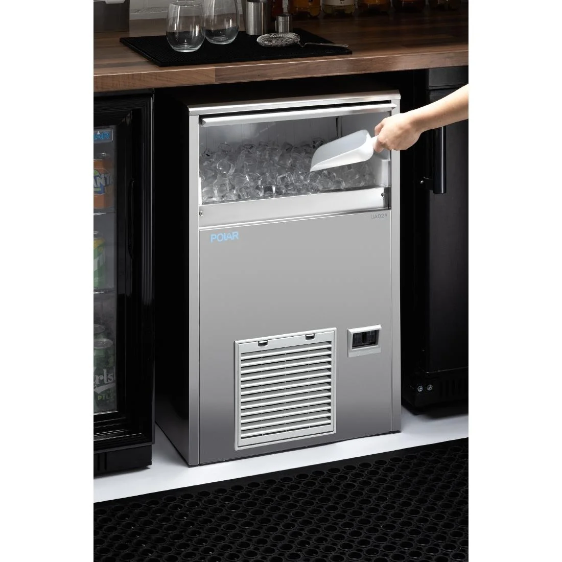 Polar U-Series Gourmet Cube Ice Maker 47kg Output - Image 13