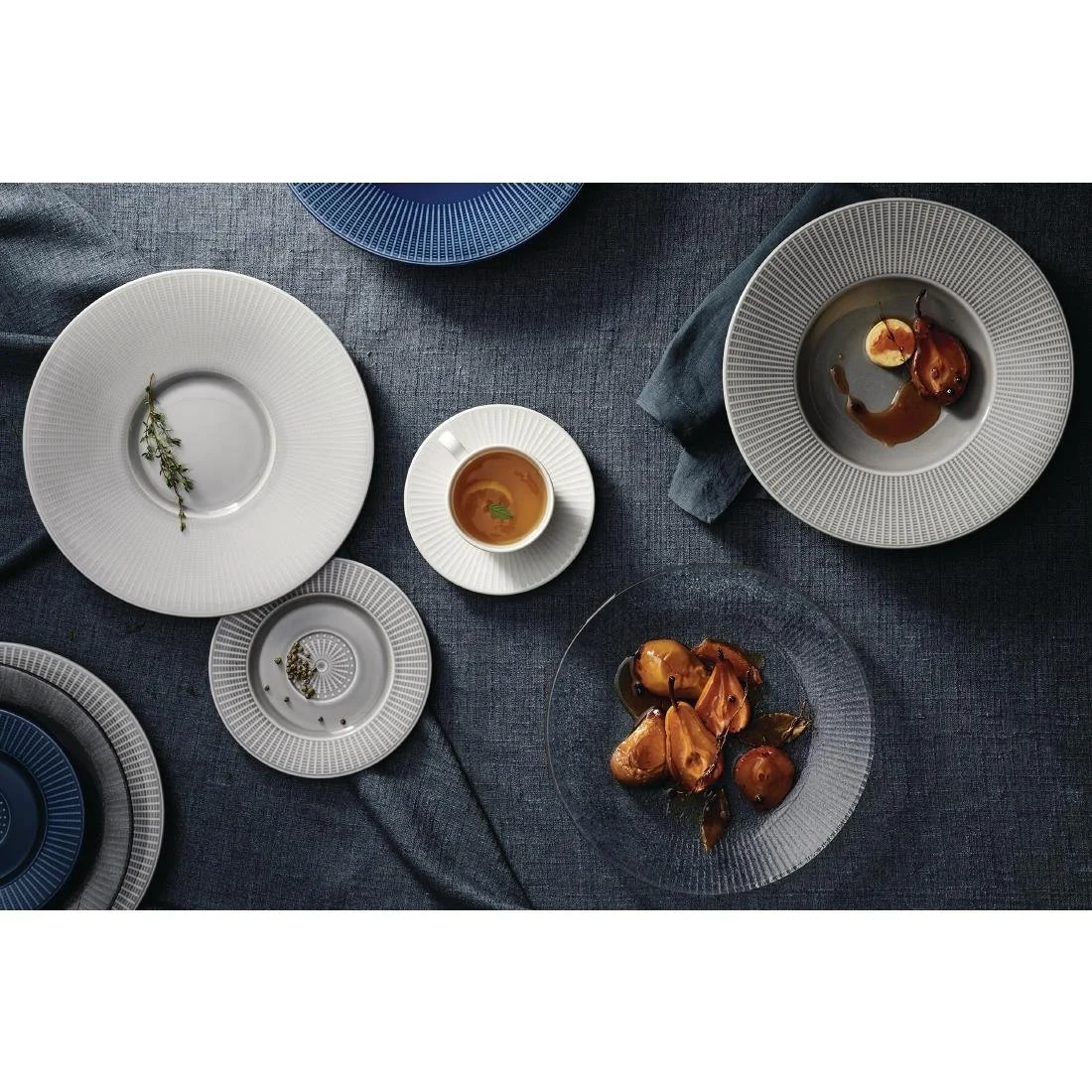 Steelite Willow Azure Accent Gourmet Plates Blue 185mm (12 Pack) - Image 2