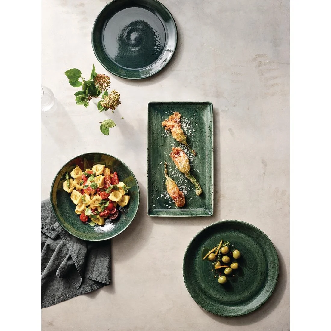 Steelite Vesuvius Coupe Plates Burnt Emerald 300mm (12 Pack) - Image 3