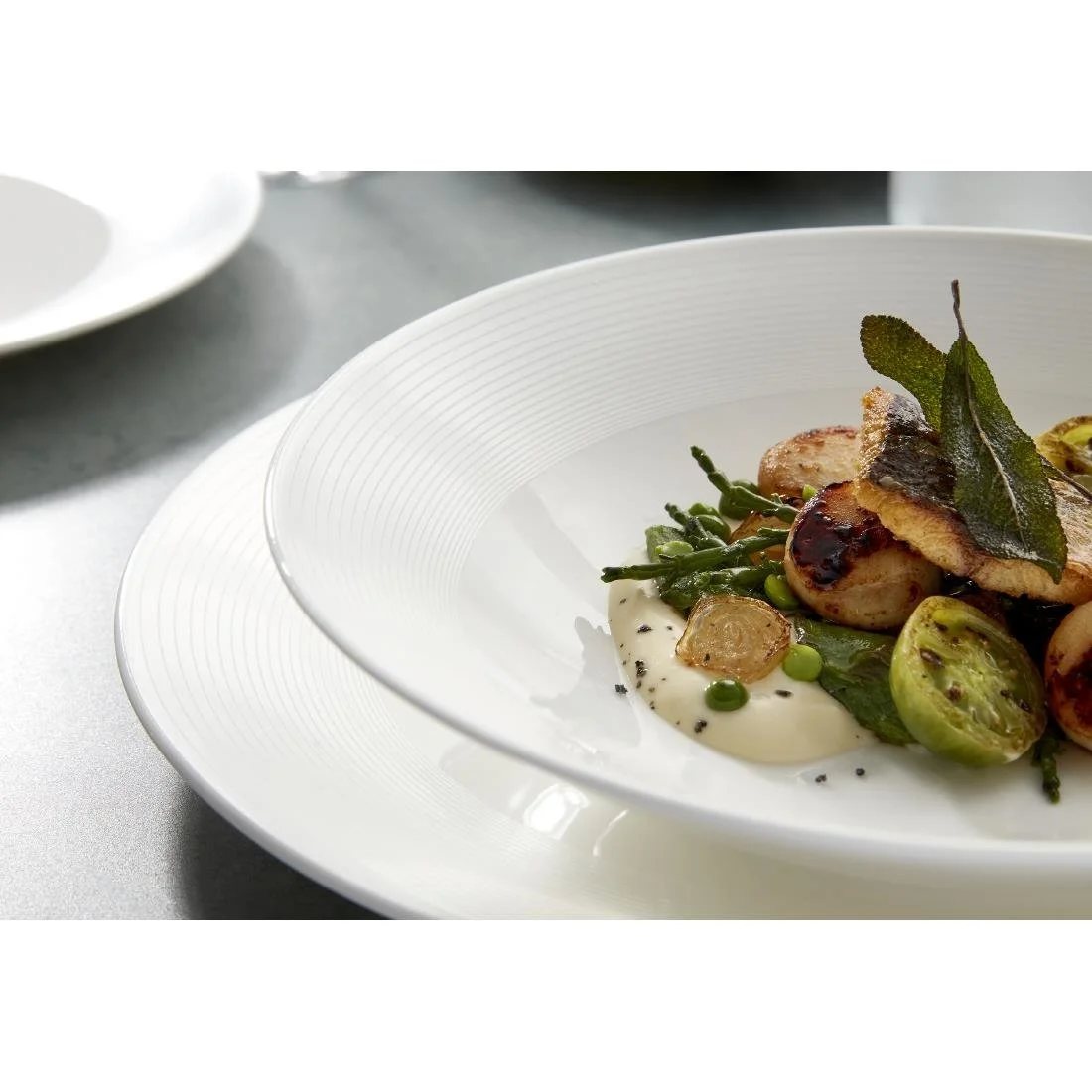 William Edwards Spiro Teacups White 200ml (12 Pack) - Image 9