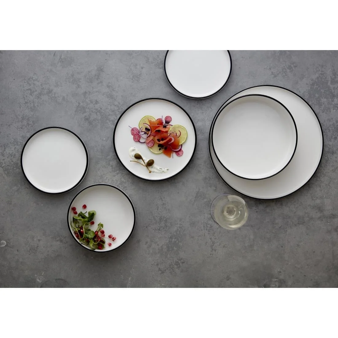 Steelite Asteria Trays Round Stkg 165mm (12 Pack)(Direct Pack) - Image 4