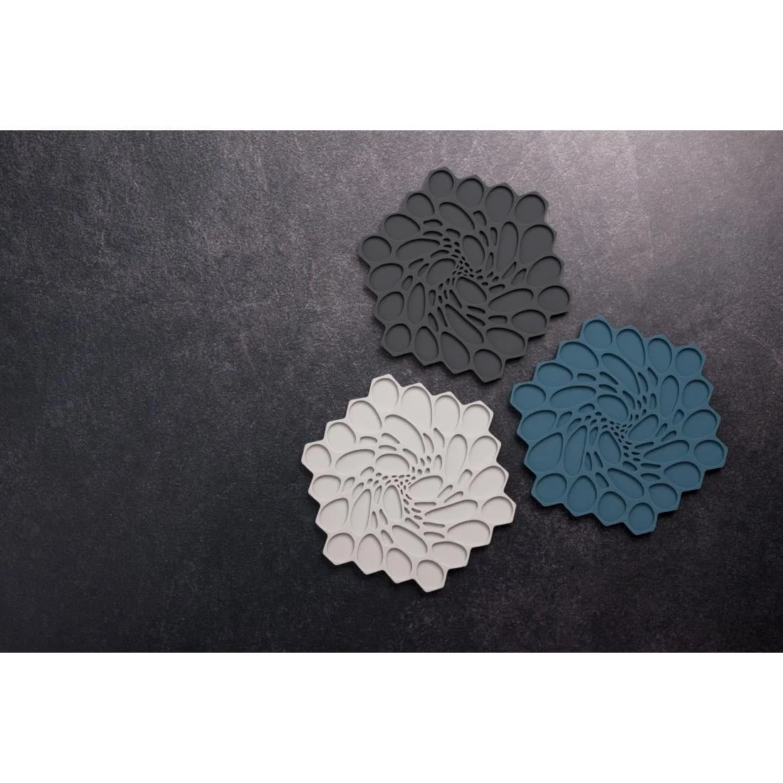 Steelite Modern Twist Trivet Cloud Hive 178mm (6 Pack) - Image 3