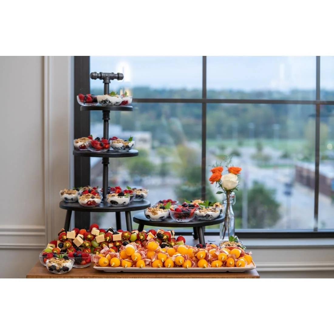 Steelite Gun Metal Pipe Stand 3-Tier 355x674mm - Image 3