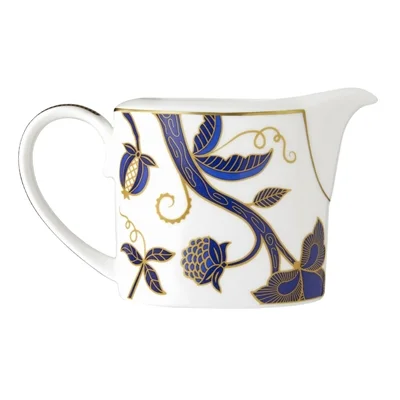 William Edwards Makira Coupe Milk Jugs 220ml (12 Pack) - Image 1