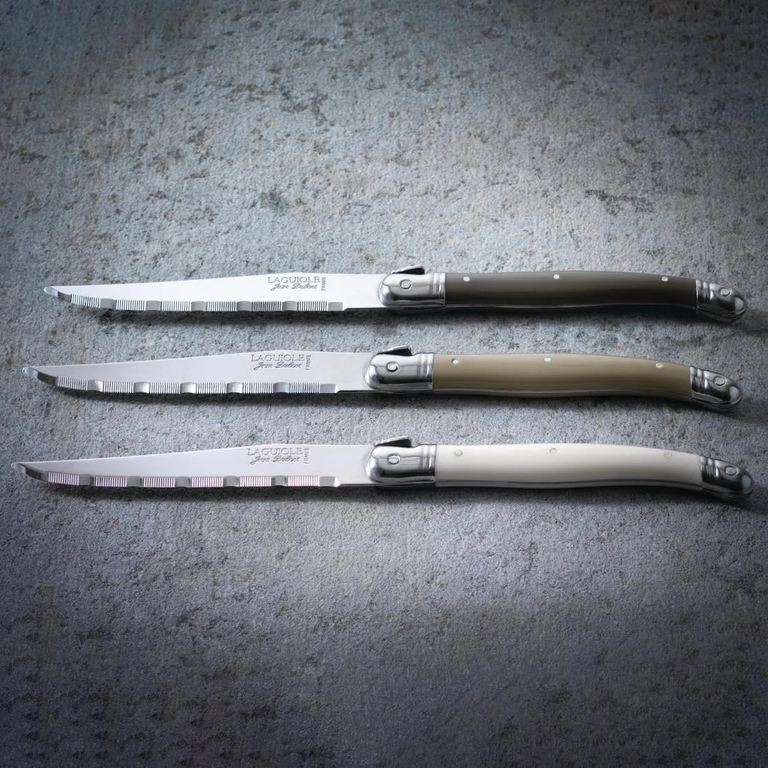 Laguiole Steak Knife Toupe Handle Serrated 1.2mm Blade (6 Pack) - Image 2